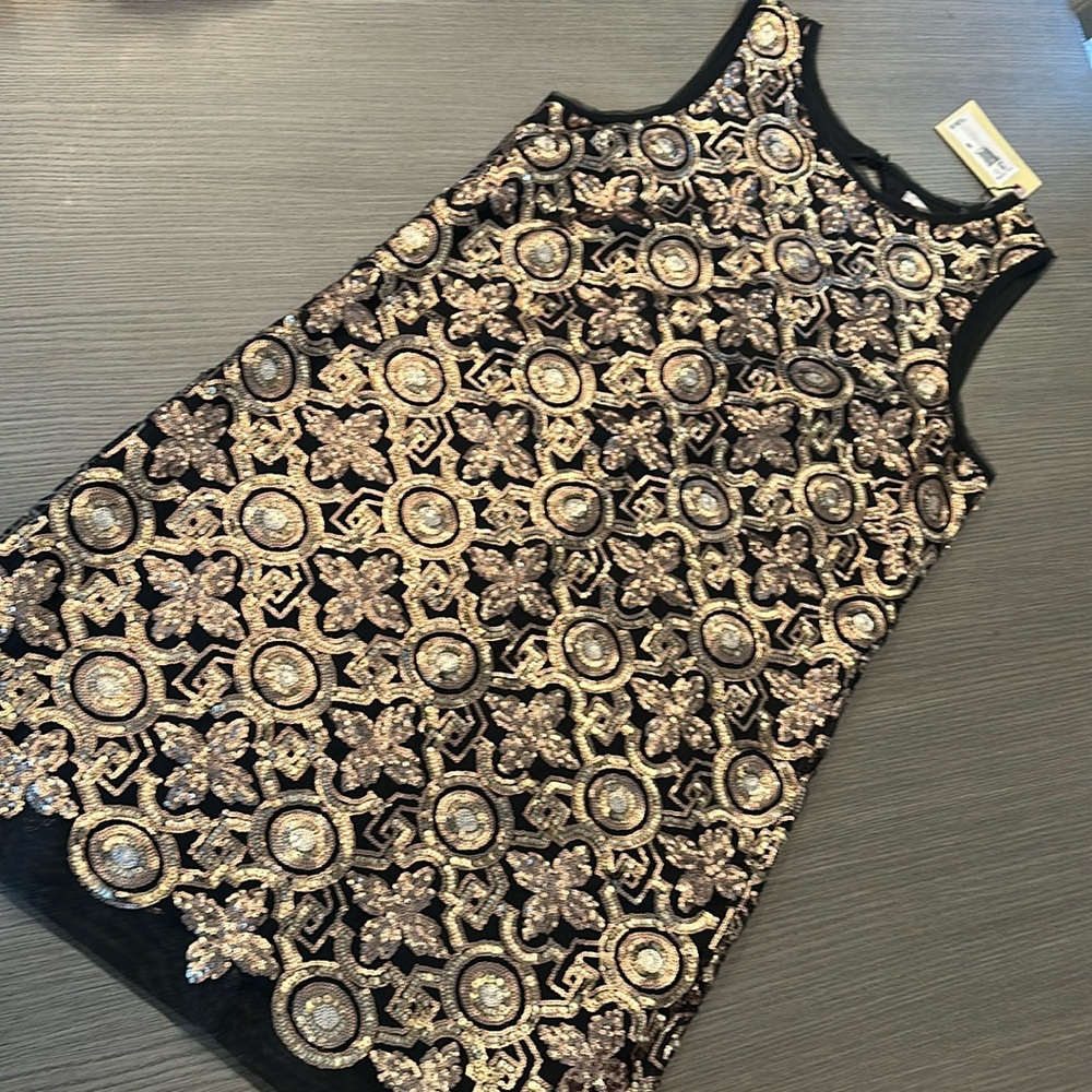 Chelsea & Violet Stunning black and gold sequins dress